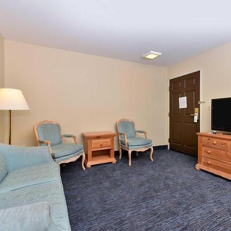 Quality Inn & Suites Shawano Esterno foto