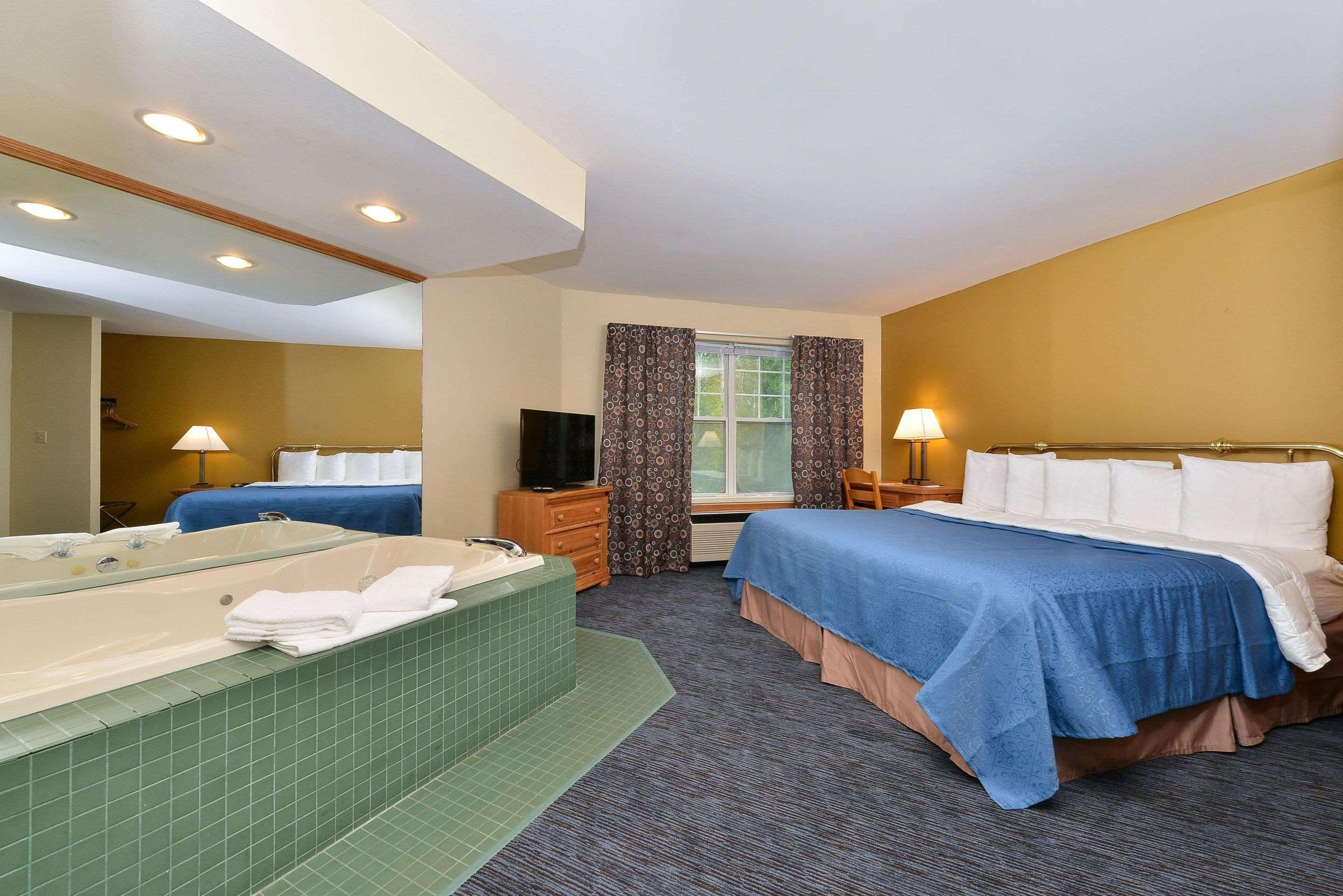 Quality Inn & Suites Shawano Esterno foto