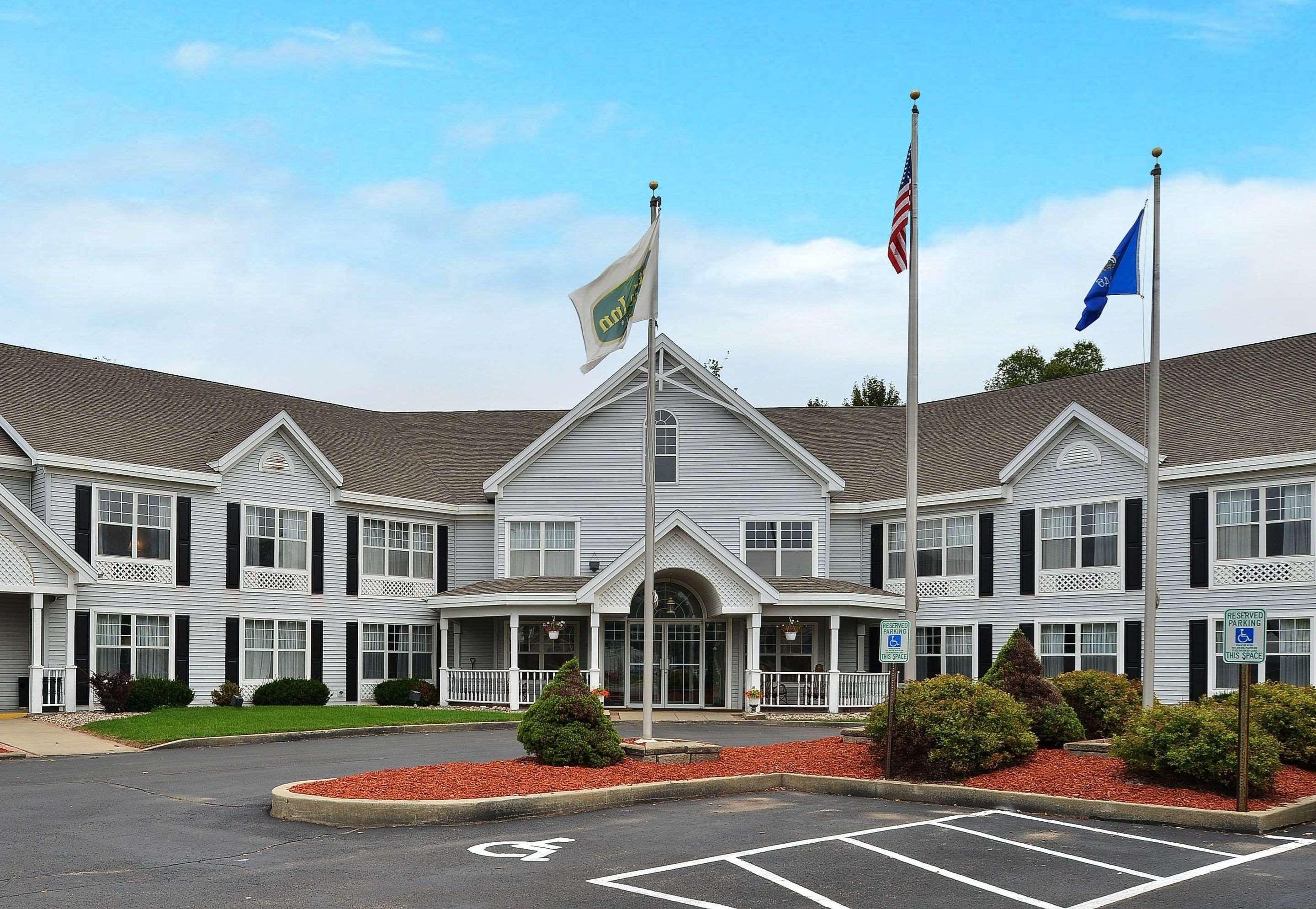 Quality Inn & Suites Shawano Esterno foto