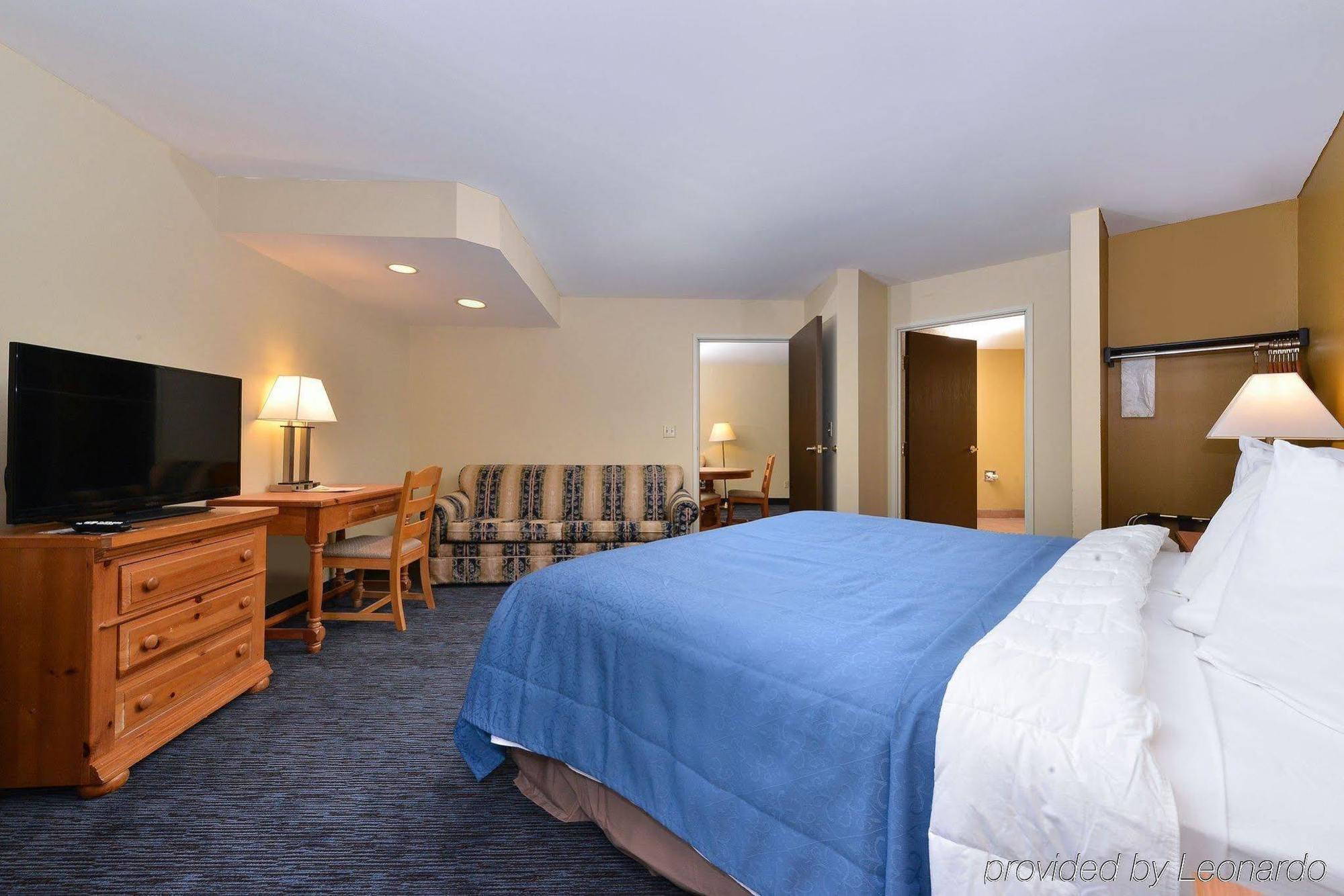 Quality Inn & Suites Shawano Esterno foto